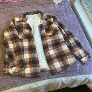 Ci Sono Flannel Button-up Shacket